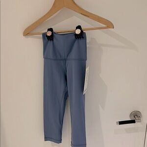NWT Lululemon Align High-Rise Crop 17"
Washed Denim